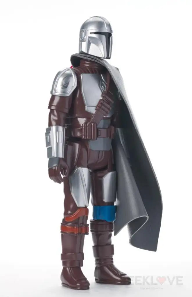 Star Wars The Mandalorian (Beskar Armor) Jumbo Figure - GeekLoveph