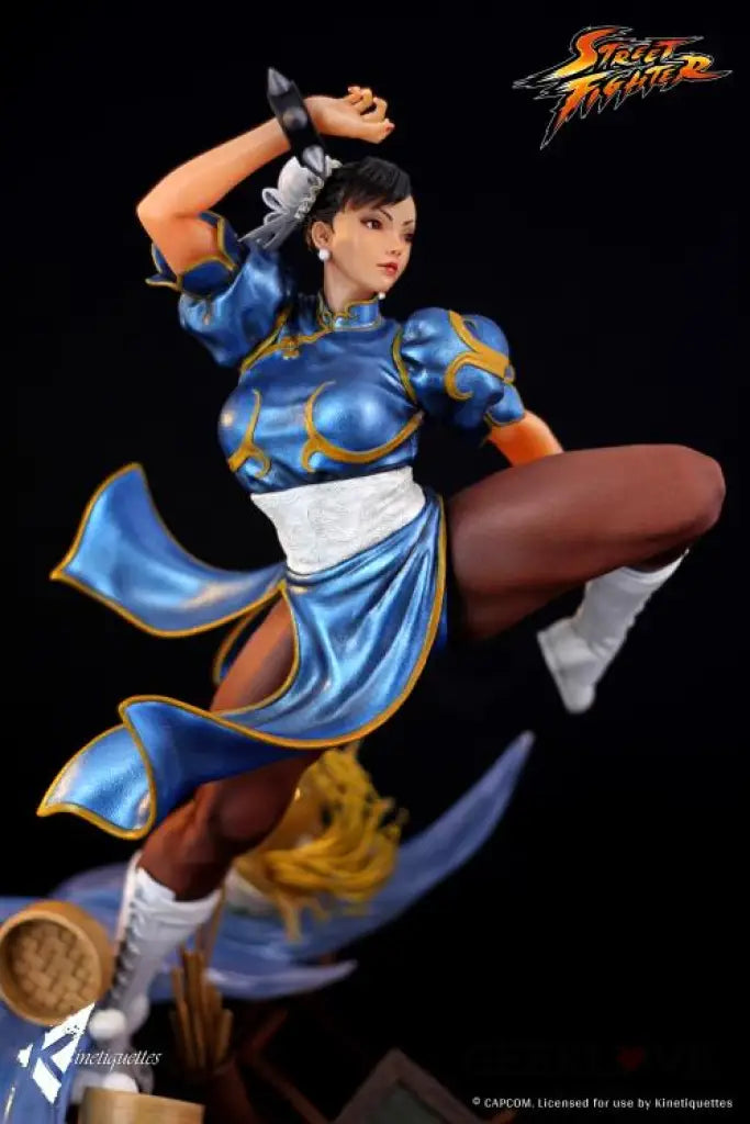 Street Fighter V Chun-Li 1/4 Scale Diorama - GeekLoveph