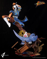 Street Fighter V Chun-Li 1/4 Scale Diorama - GeekLoveph