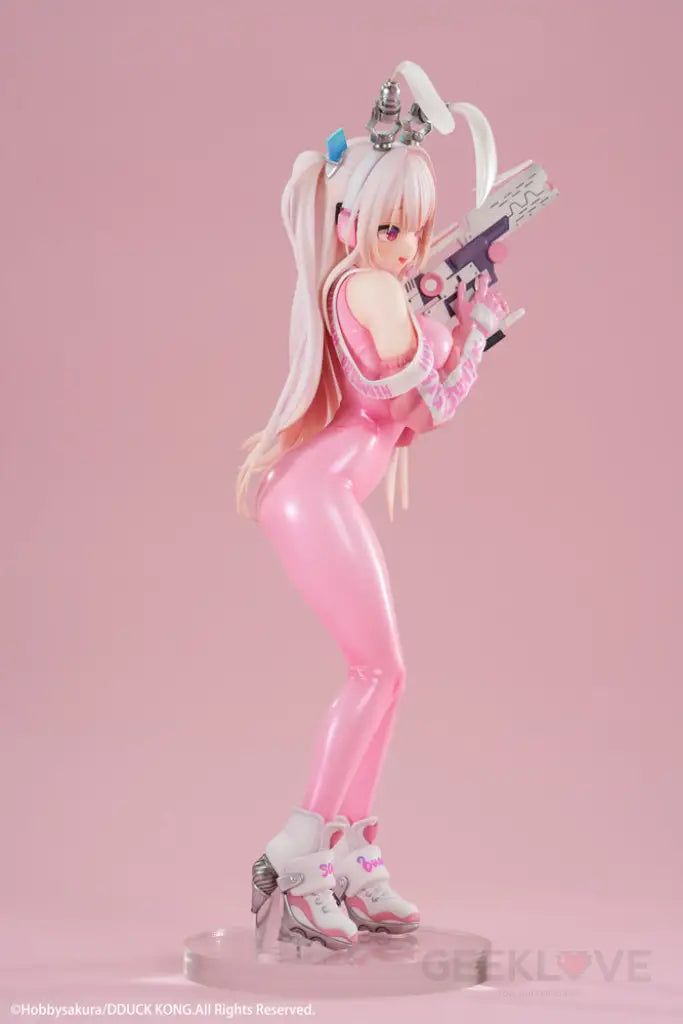 Super Bunny Illustrated By Dduck Kong Limited Edition Scale Figure