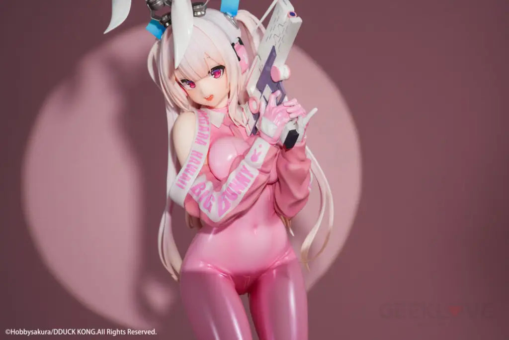 Super Bunny Illustrated By Dduck Kong Limited Edition Scale Figure