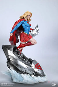 Supergirl 1/6 Scale Statue Preorder