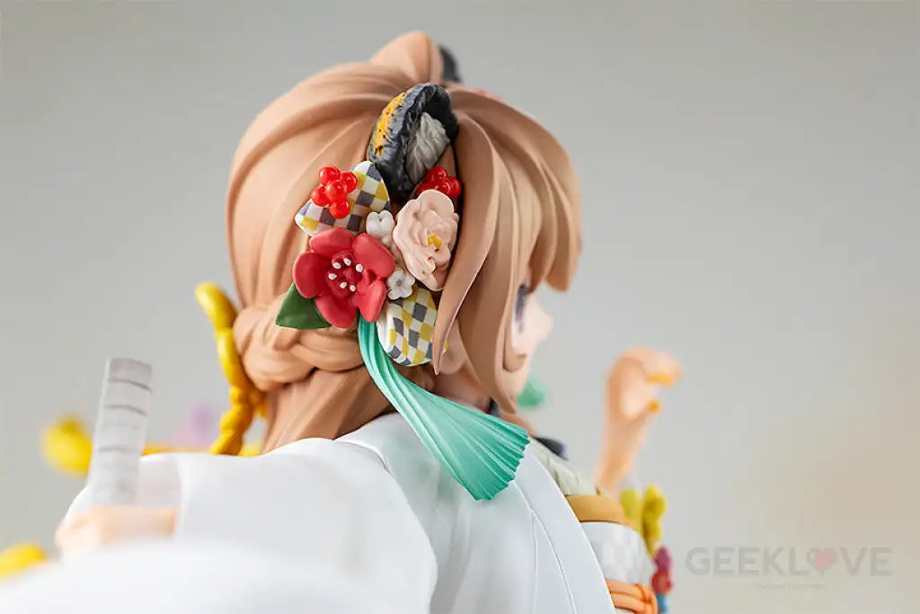 Taiga Aisaka: White Kimono Ver. Statue