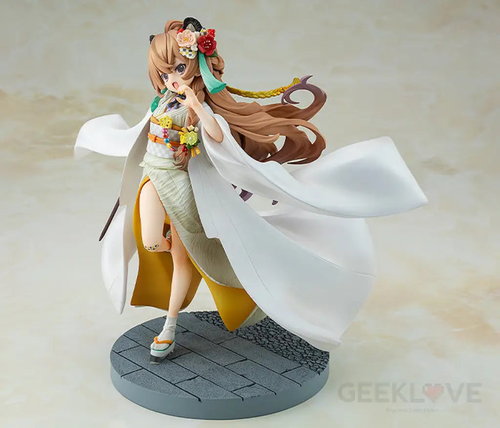 Taiga Aisaka: White Kimono Ver. Statue