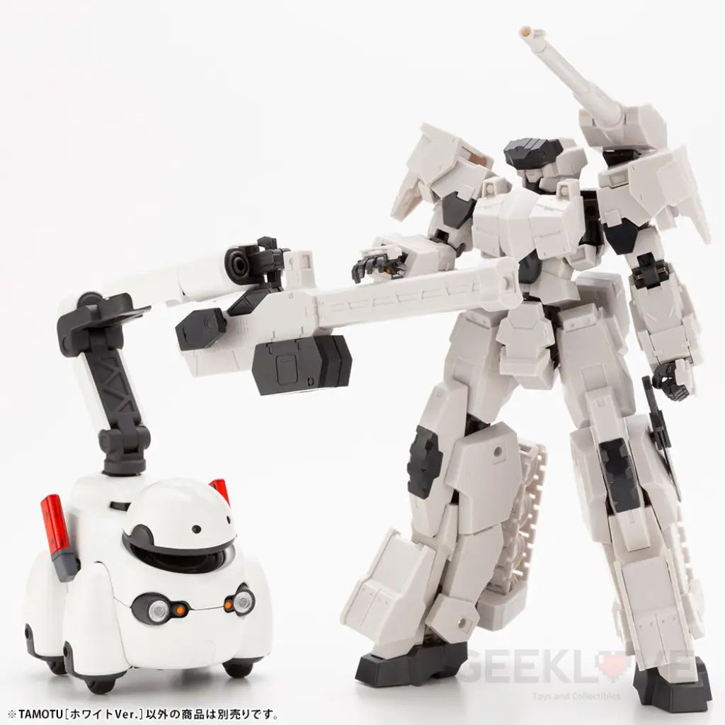 Tamotu (White Ver.) Preorder