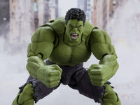The Avengers S.H.Figuarts Hulk (Avengers Assemble Edition) - GeekLoveph