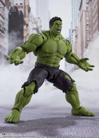The Avengers S.H.Figuarts Hulk (Avengers Assemble Edition) - GeekLoveph