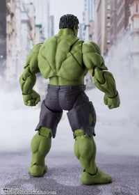 The Avengers S.H.Figuarts Hulk (Avengers Assemble Edition) - GeekLoveph