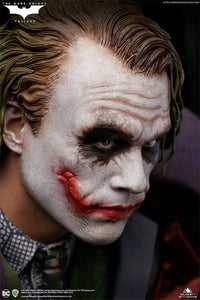 The Dark Knight Heath Ledger Joker 1/4 Scale Statue - GeekLoveph