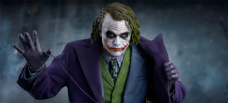 The Dark Knight Heath Ledger Joker 1/4 Scale Statue