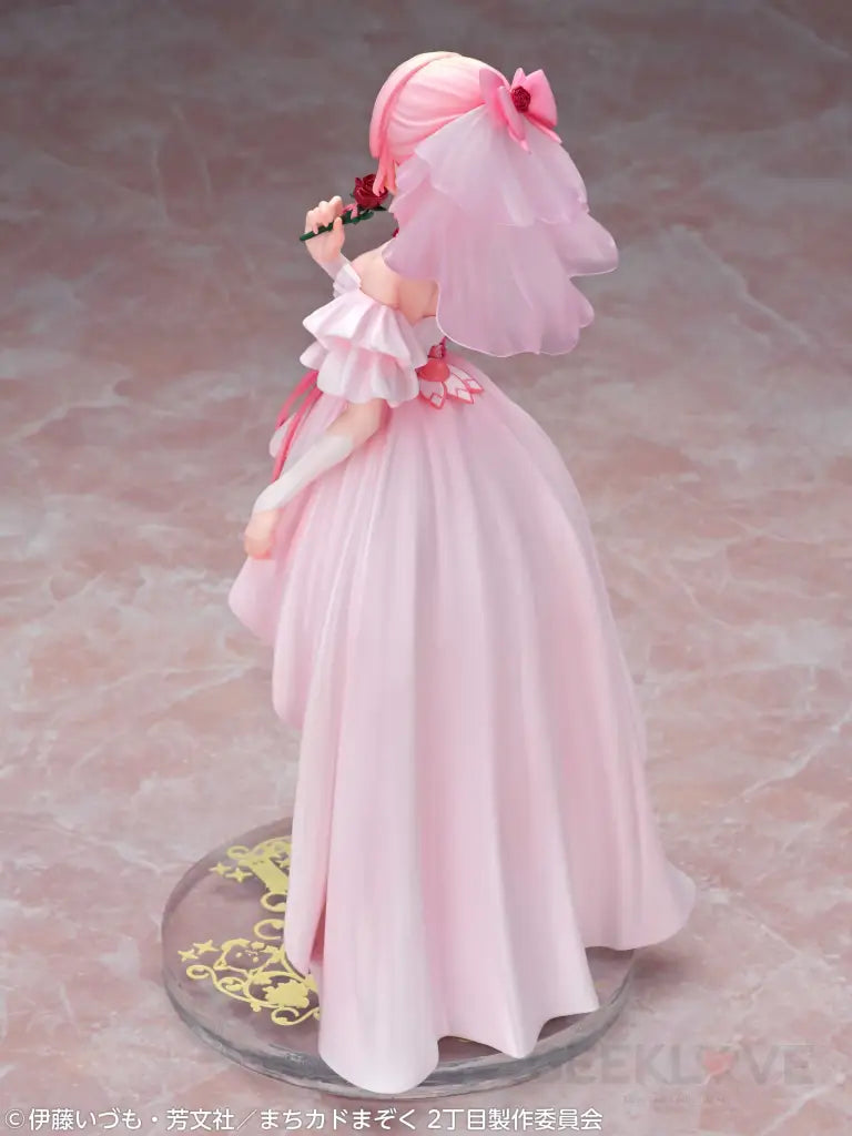 The Demon Girl Next Door 2: Momo Chiyoda Wedding Ver. Scale Figure