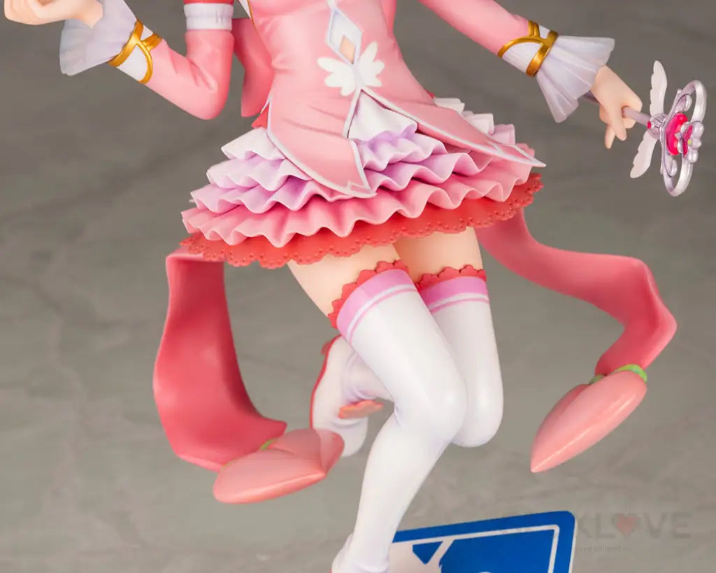 The Demon Girl Next Door - Momo Chiyoda - GeekLoveph