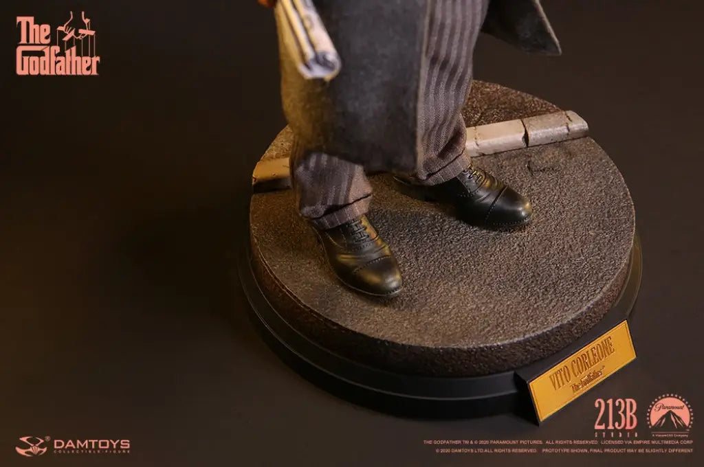 The Godfather Don Vito Corleone (Golden Years Ver.) 1/6 Scale Figure - GeekLoveph