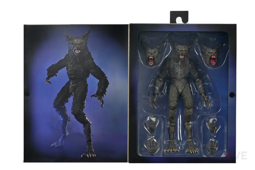 The Howling 7in Ultimate Werewolf Action Figure