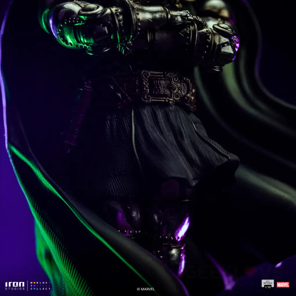 The Infinity Gauntlet BDS Doctor Doom 1/10 Art Scale Statue Scale Figure