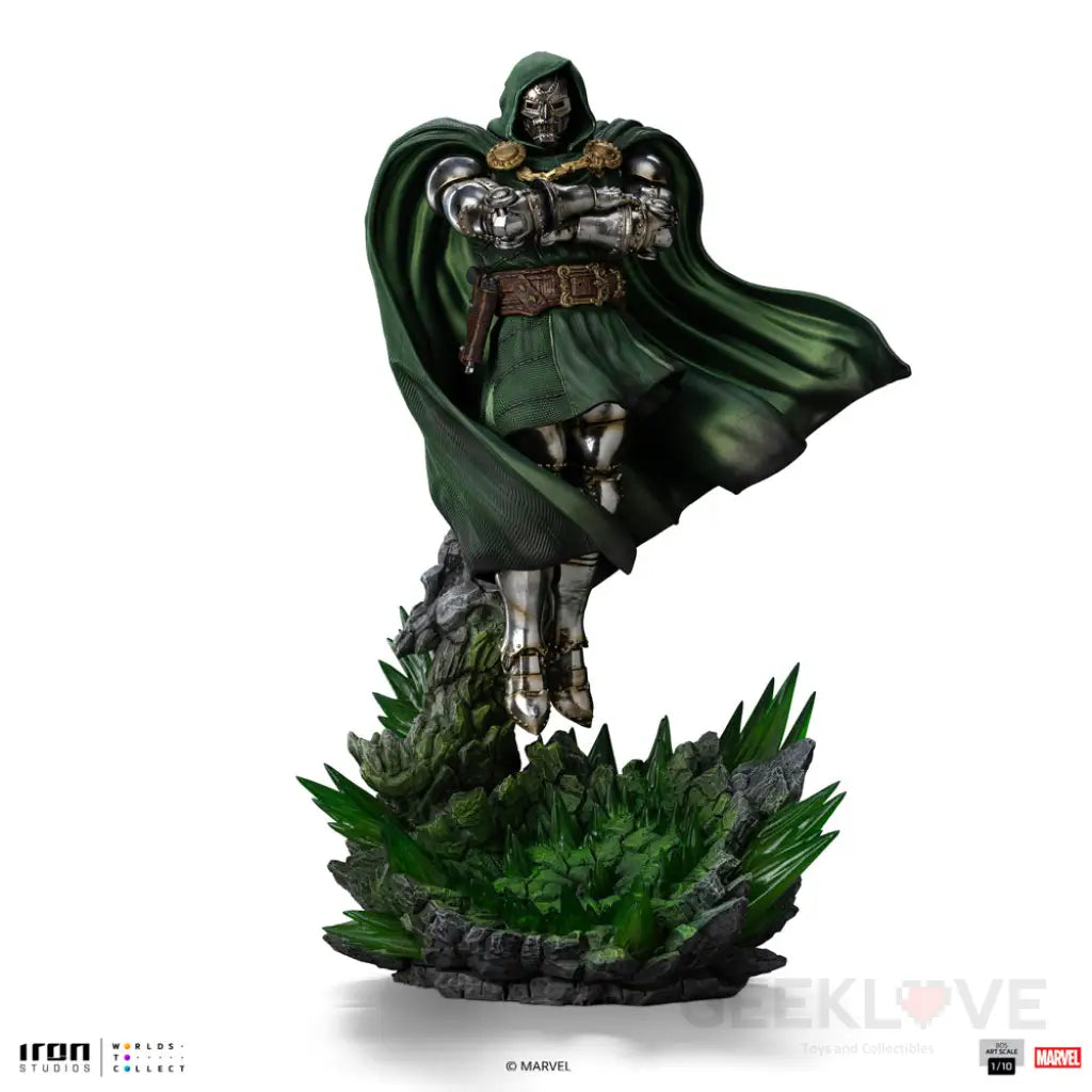 The Infinity Gauntlet BDS Doctor Doom 1/10 Art Scale Statue Scale Figure