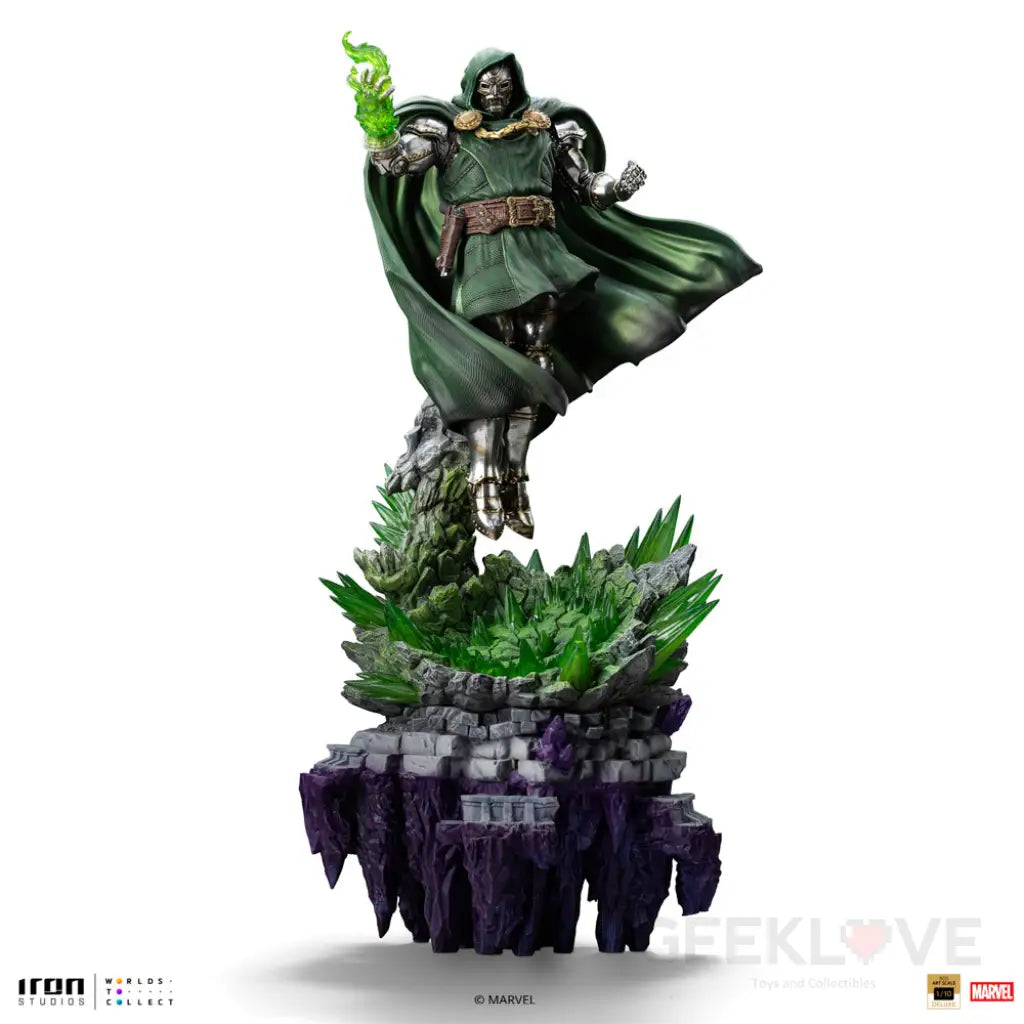 The Infinity Gauntlet BDS Doctor Doom Deluxe 1/10 Art Scale Statue Scale Figure
