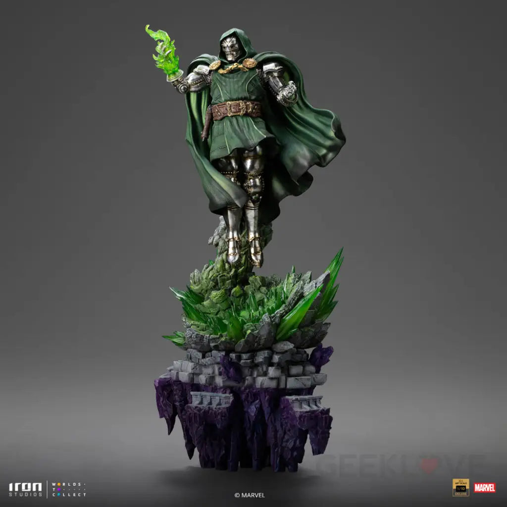 The Infinity Gauntlet BDS Doctor Doom Deluxe 1/10 Art Scale Statue Scale Figure