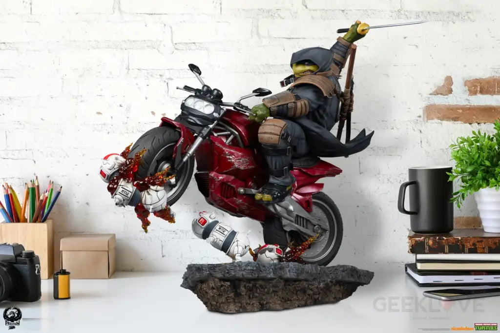 The Last Ronin On Bike 1/4 Scale Scale Figure