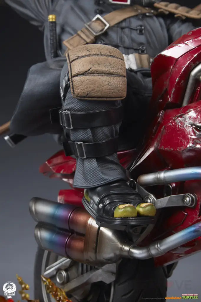 The Last Ronin On Bike 1/4 Scale Scale Figure