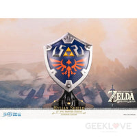 The Legend of Zelda: Breath of the Wild Hylian Shield - GeekLoveph