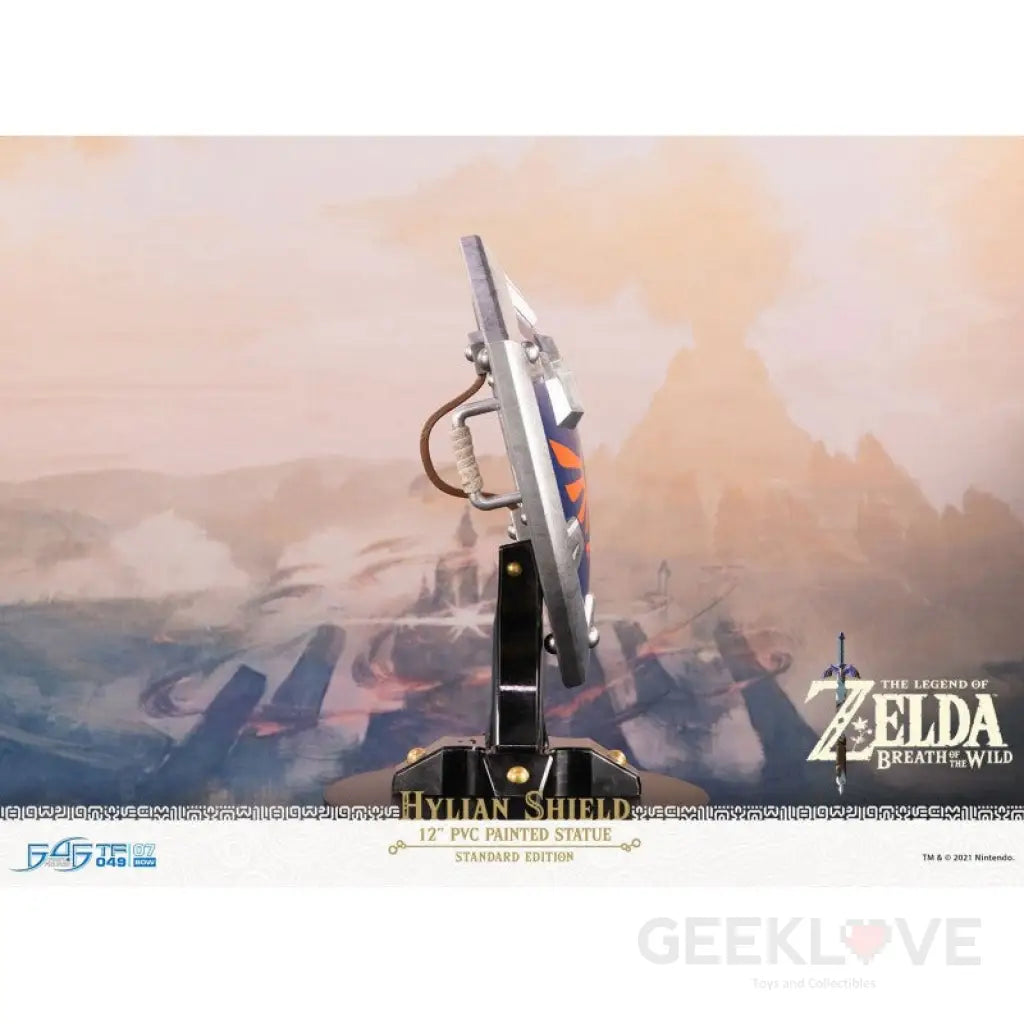 The Legend of Zelda: Breath of the Wild Hylian Shield - GeekLoveph