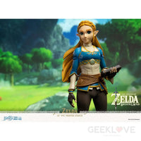 The Legend of Zelda: Breath of the Wild - Zelda (Standard) (Reissue) - GeekLoveph