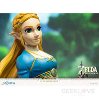 The Legend of Zelda: Breath of the Wild - Zelda (Standard) (Reissue) - GeekLoveph