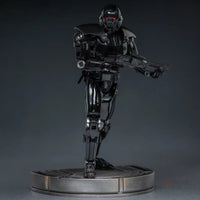 The Mandalorian BDS Dark Trooper 1/10 Art Scale Statue - GeekLoveph