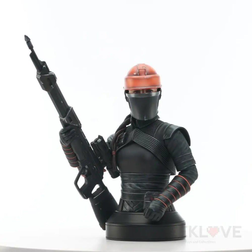 The Mandalorian Fennec Shand 1/6 Scale Bust - GeekLoveph