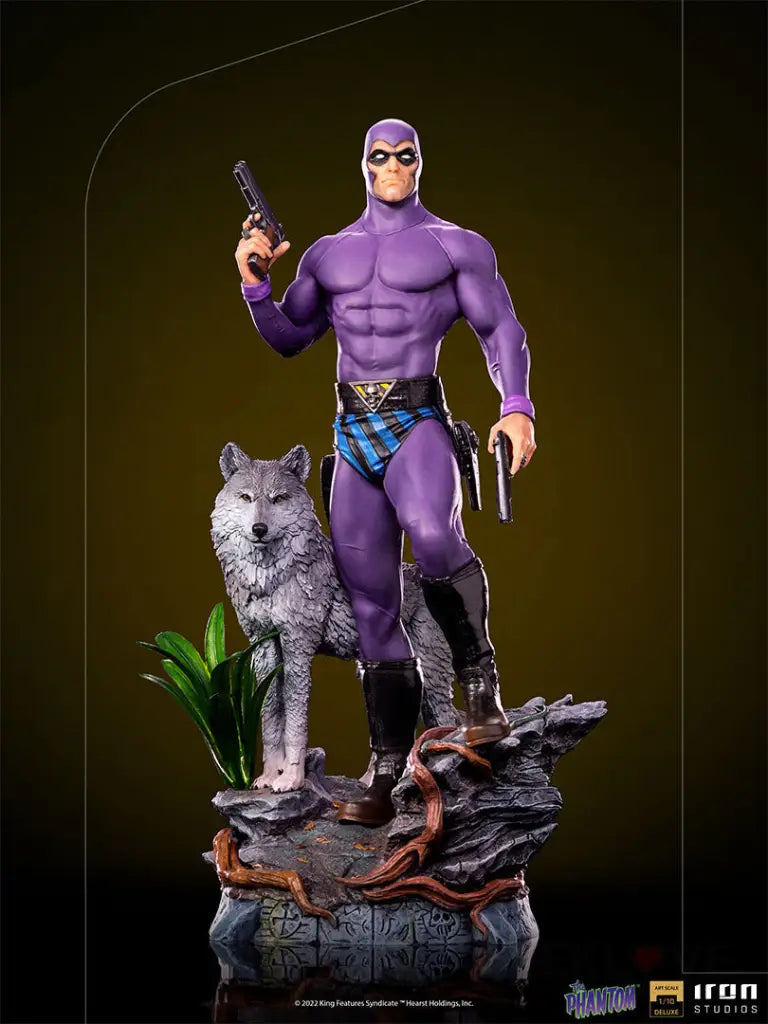 The Phantom Deluxe 1/10 Art Scale Statue - GeekLoveph