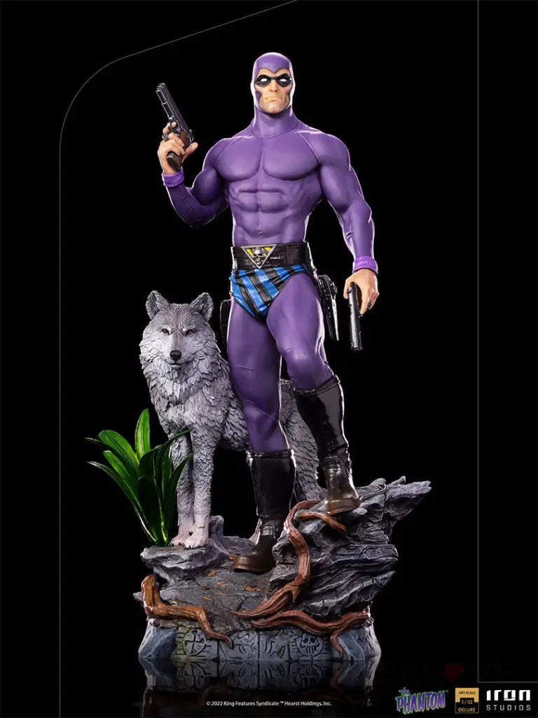 The Phantom Deluxe 1/10 Art Scale Statue - GeekLoveph