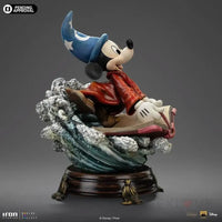 The Sorcerer’s Apprentice Sorcerer Mickey Deluxe Art Scale 1/10 Figure