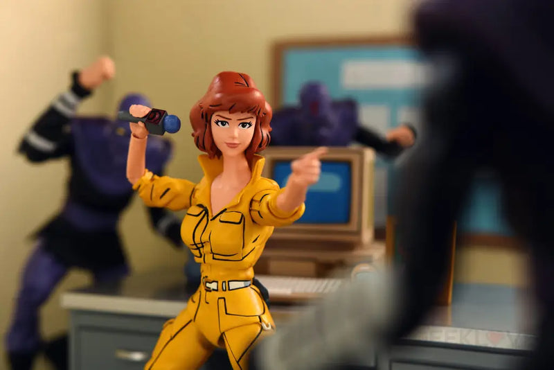 TMNT Cartoon Ultimate April O’Neil