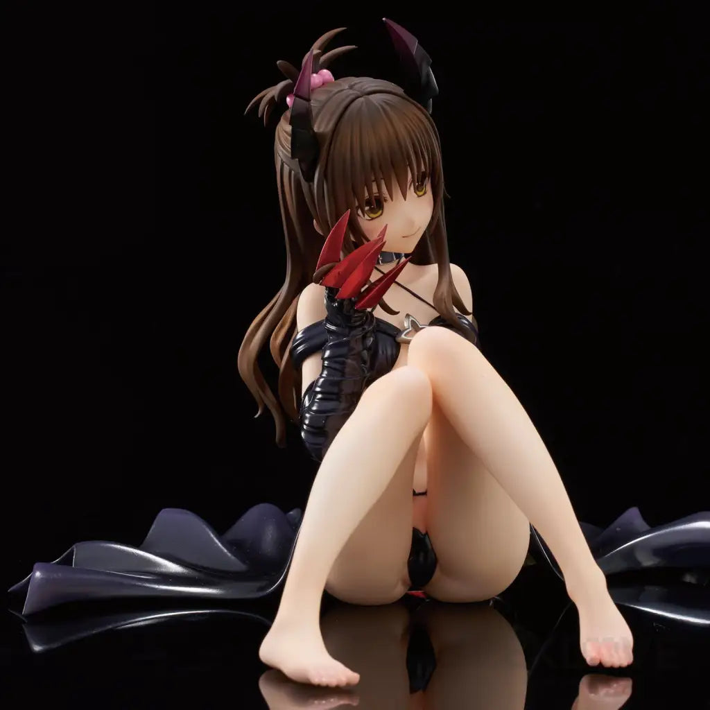 To LOVE Ru -Trouble- Darkness: Yuuki Mikan Darkness ver. 1/6 Scale Figure - GeekLoveph