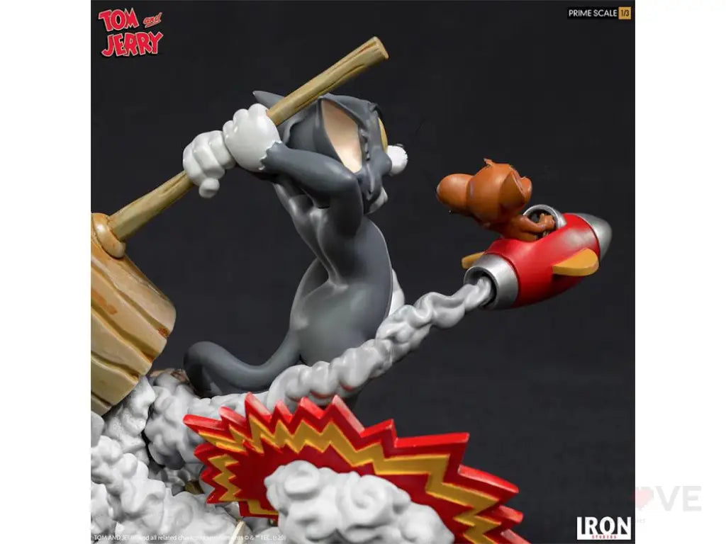 Tom and Jerry 1/3 Scale Limited Edition Statue - GeekLoveph