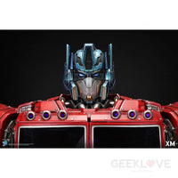Transformers - Optimus Prime 1/3 Scale Bust - GeekLoveph
