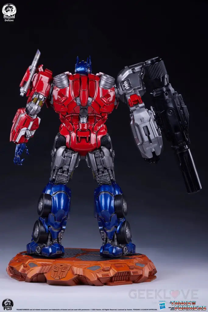 Transformers: Optimus Prime Museum Scale Statue - Deluxe Edition Museum Scale