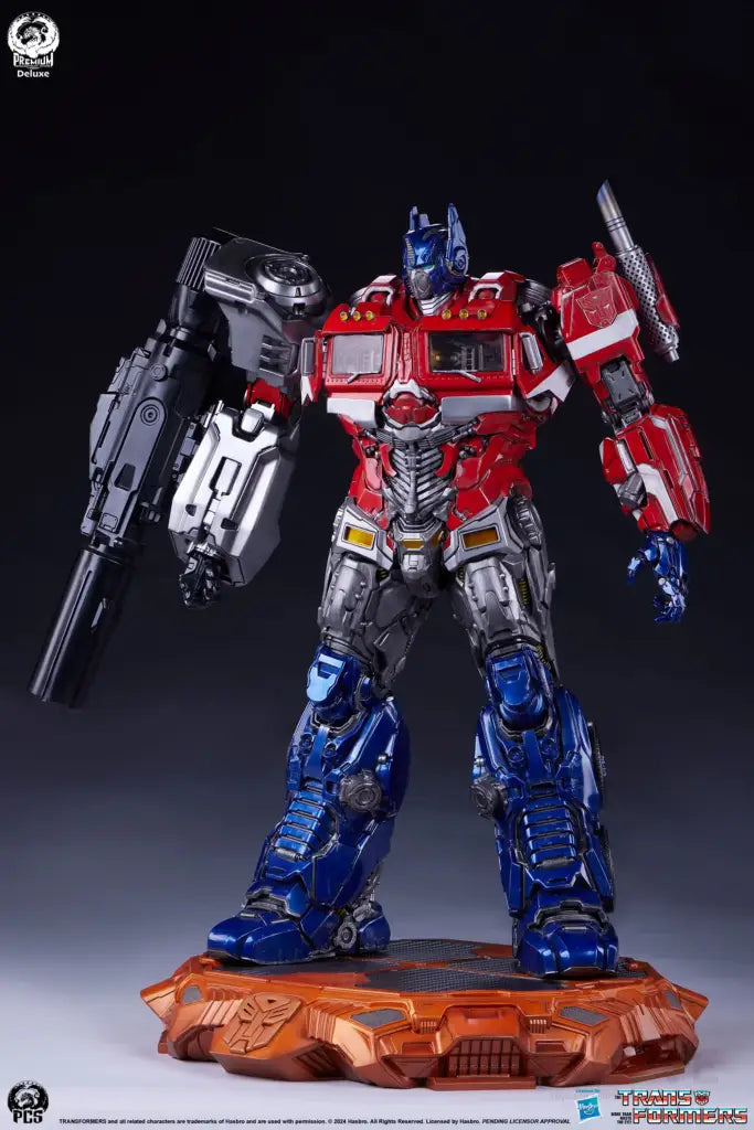 Transformers: Optimus Prime Museum Scale Statue - Deluxe Edition Museum Scale