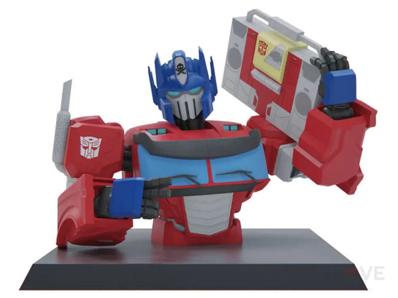 Transformers x QUICCS: Optimus Prime