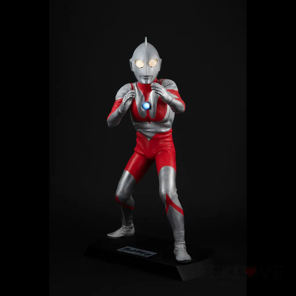 Ultimate Article Ultraman Type-C - GeekLoveph