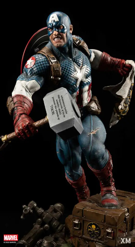 Ultimate Captain America 1/4 Scale (Ver. B) Preorder
