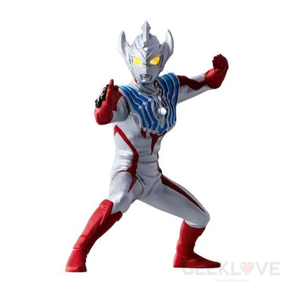 Ultimate Luminous Premium Ultraman Taiga - GeekLoveph
