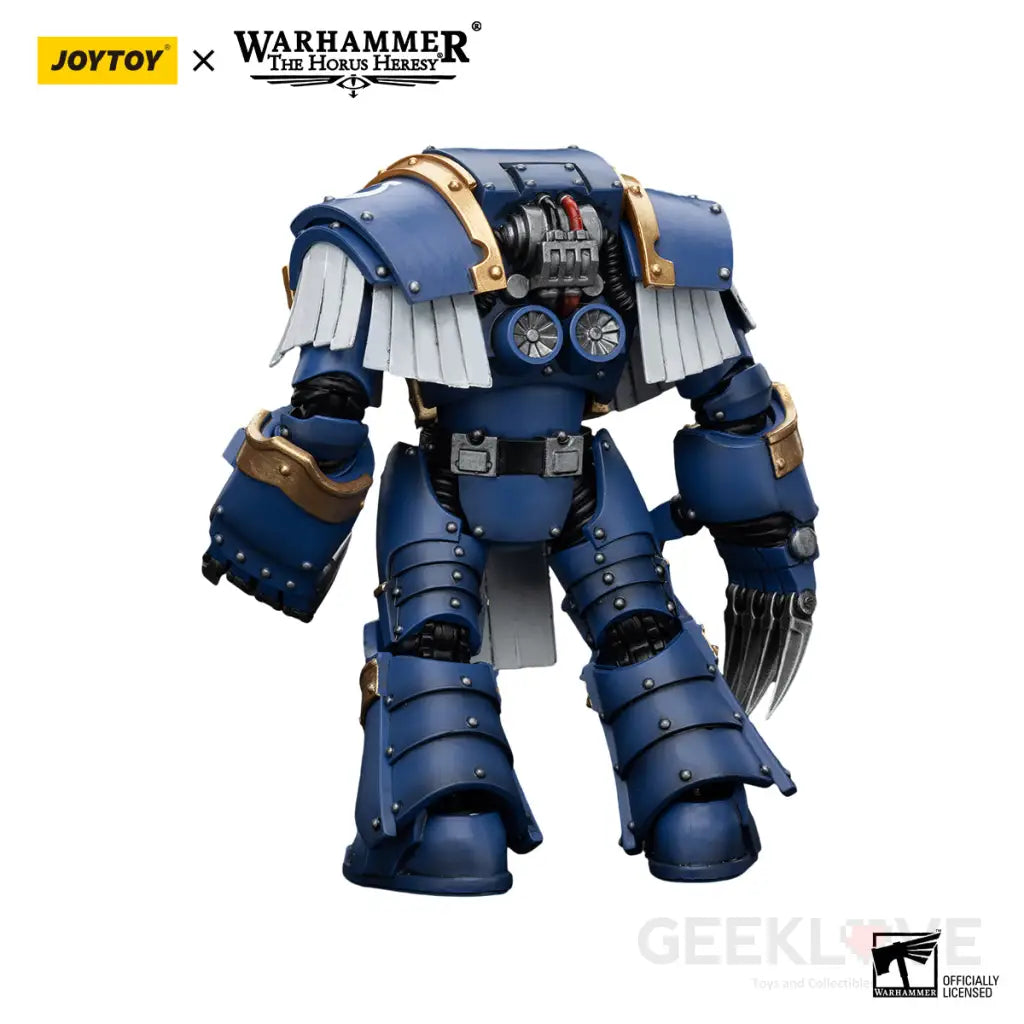 Ultramarines Cataphractii Terminator Squad With Lightning Claws Action Figure