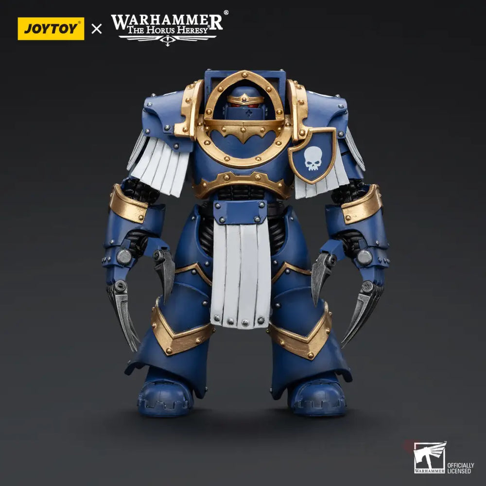 Ultramarines Cataphractii Terminator Squad With Lightning Claws Action Figure