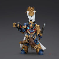 Ultramarines Legion Praetor With Power Sword And Volkite Serpenta Action Figure