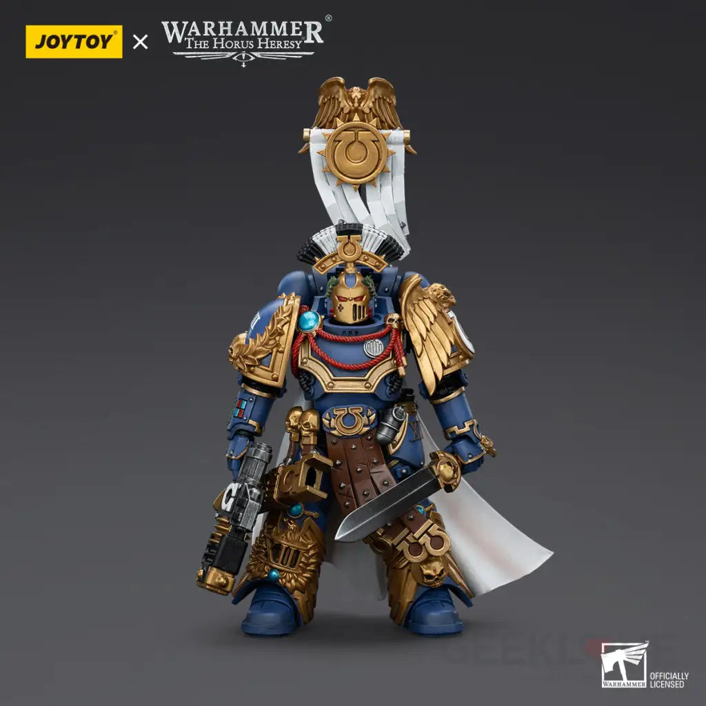 Ultramarines Legion Praetor With Power Sword And Volkite Serpenta Action Figure