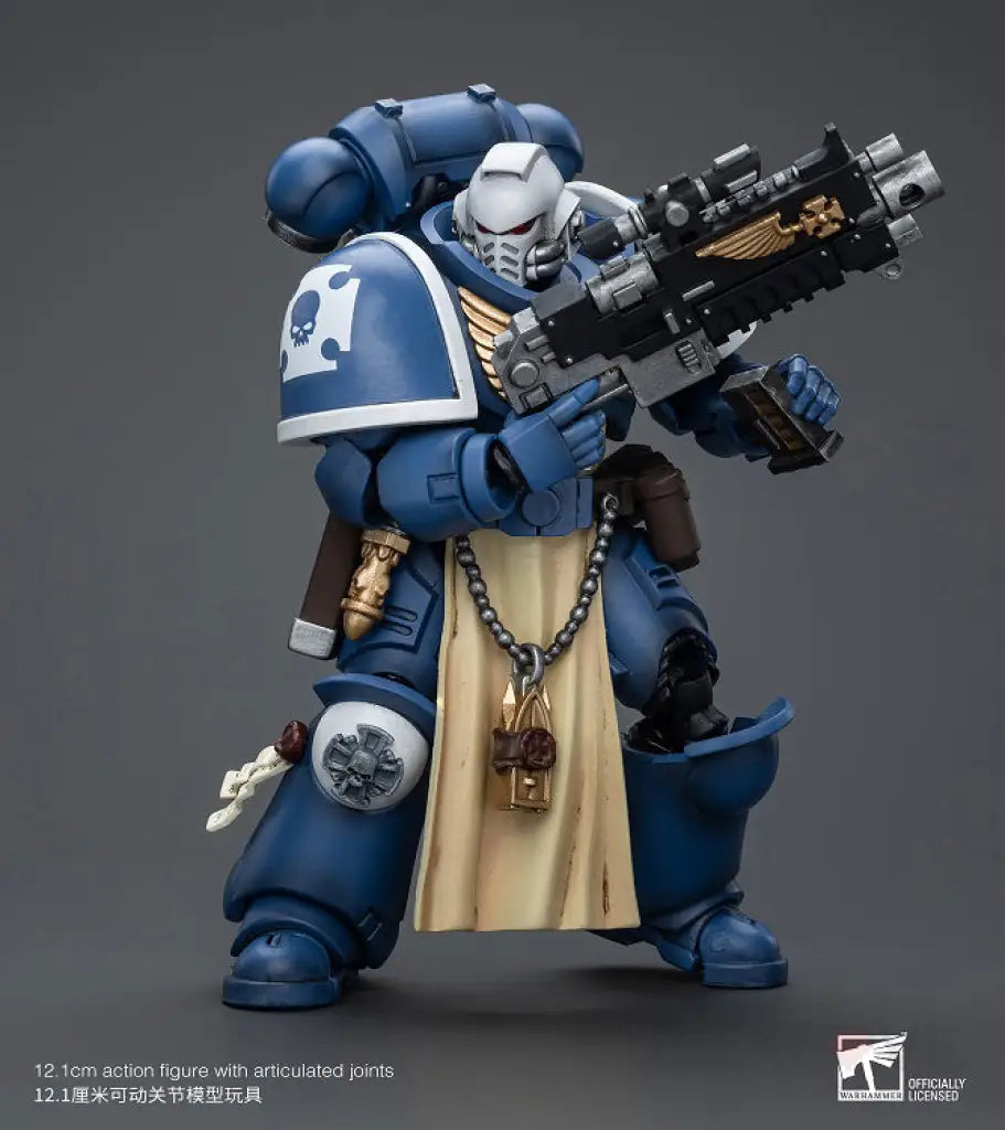 Ultramarines Sternguard Veteran With Bolt Rifle Action Figure