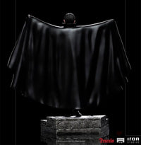 Universal Monsters Dracula Art Scale 1/10 Statue - GeekLoveph