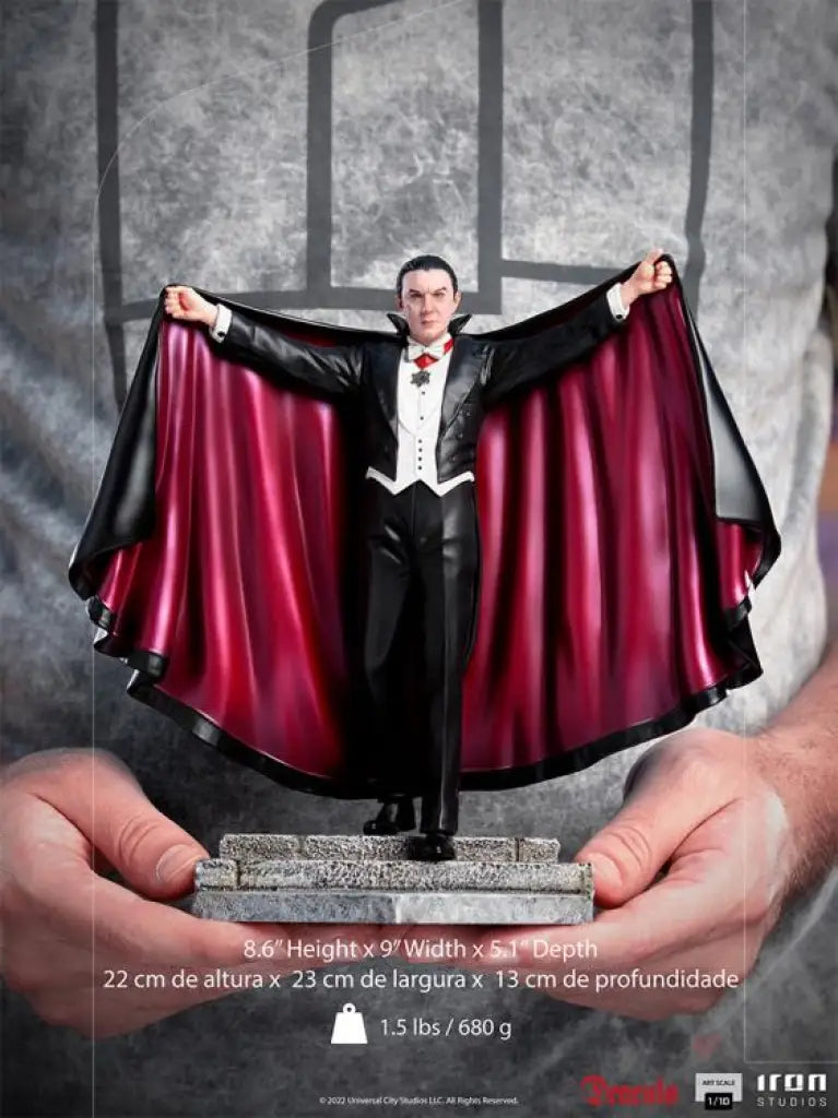 Universal Monsters Dracula Art Scale 1/10 Statue - GeekLoveph